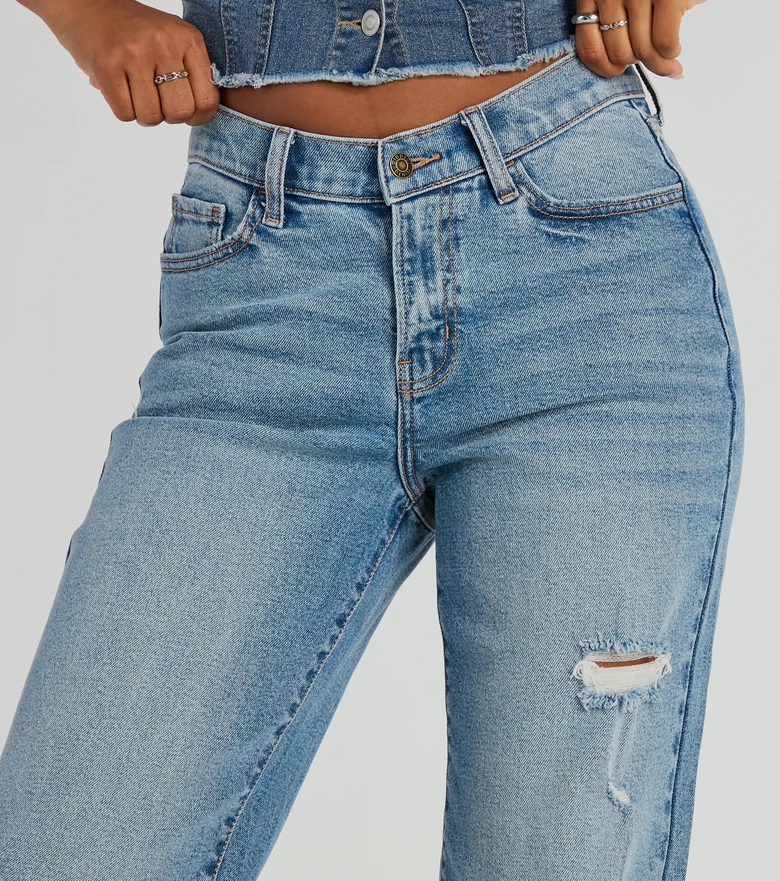 Serve Style Mid-Rise Straight-Leg Denim Jeans - Image 4