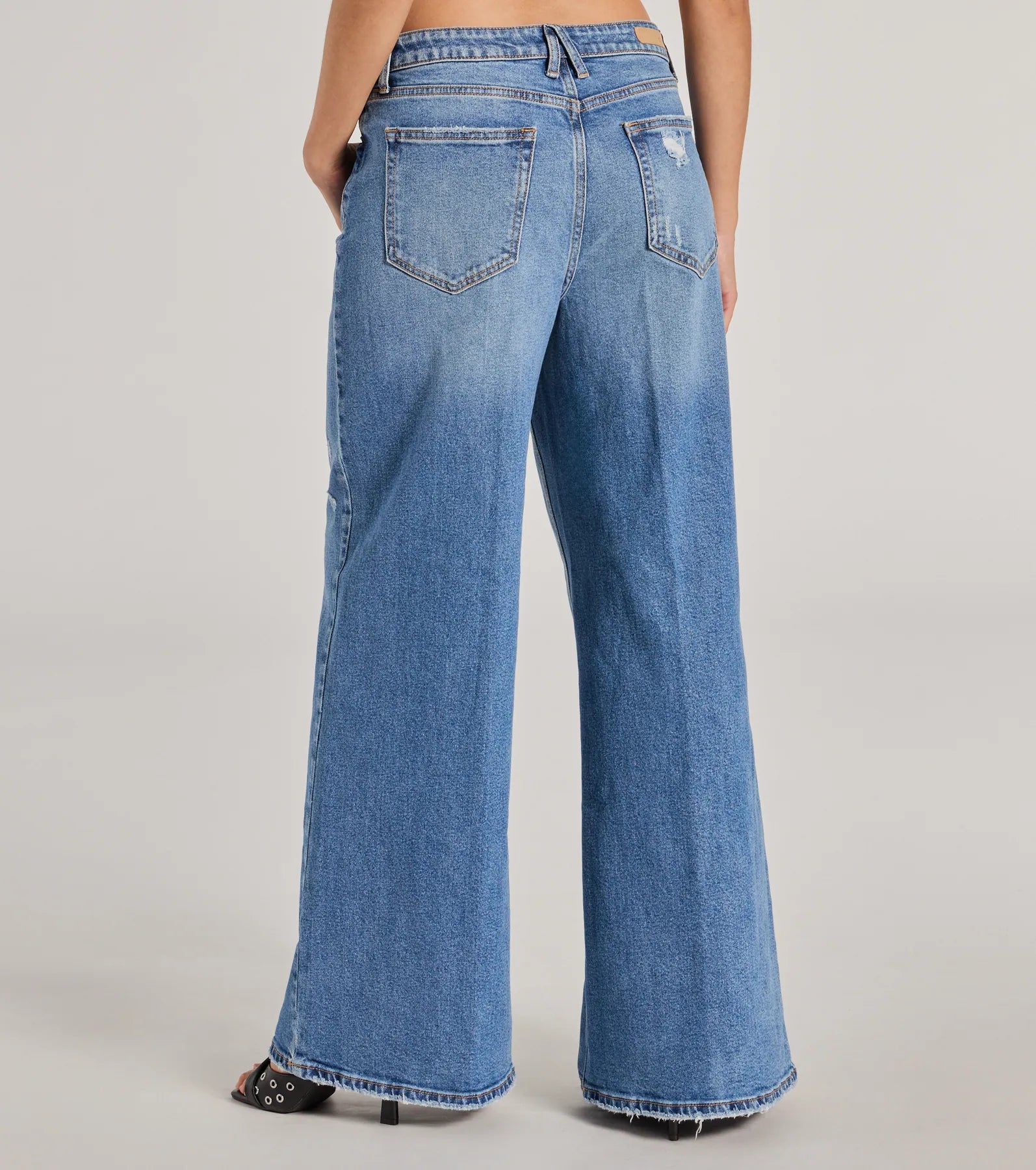 Effortless Fave Mid-Rise Wide-leg Jeans - Image 2