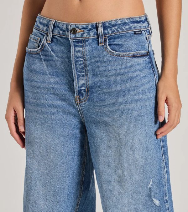 Effortless Fave Mid-Rise Wide-leg Jeans - Image 3