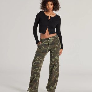 Effortlessly Chic Mid Rise Camo Cargo Denim Pants