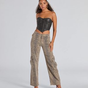 It-Girl Factor Leopard Print Cargo Denim Pants