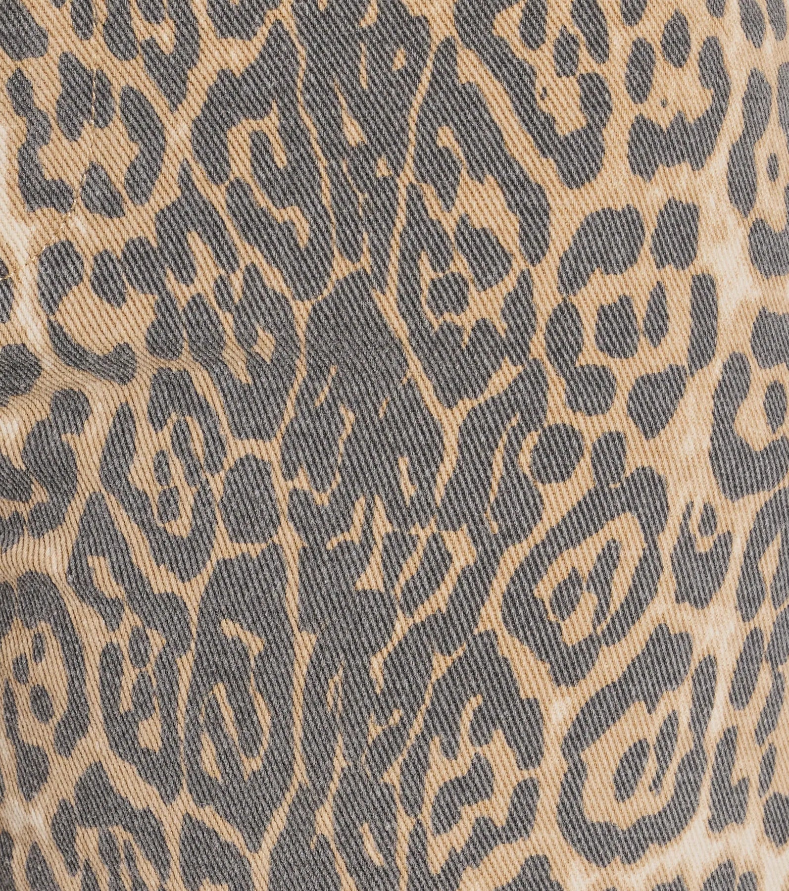 It-Girl Factor Leopard Print Cargo Denim Pants - Image 5