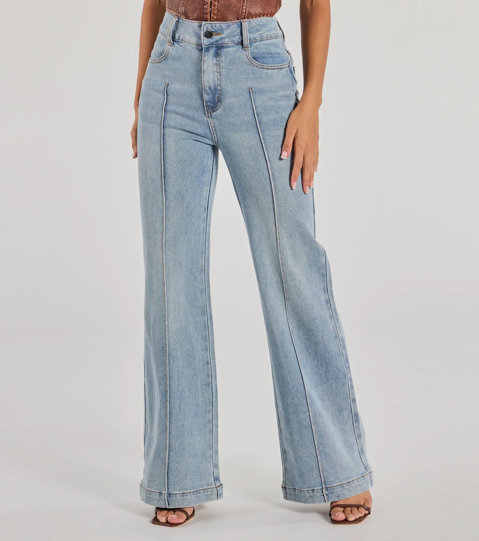 Stylish Refresh High-Rise Wide-Leg Denim Jeans - Image 4