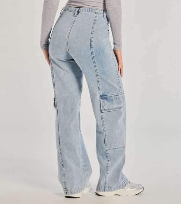 Streetwear Vibe High-Rise Cargo Denim Jeans - Image 2