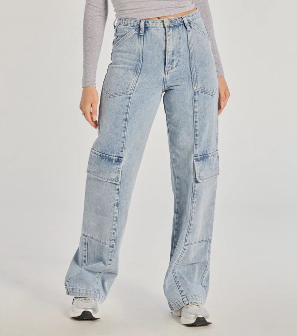 Streetwear Vibe High-Rise Cargo Denim Jeans - Image 4