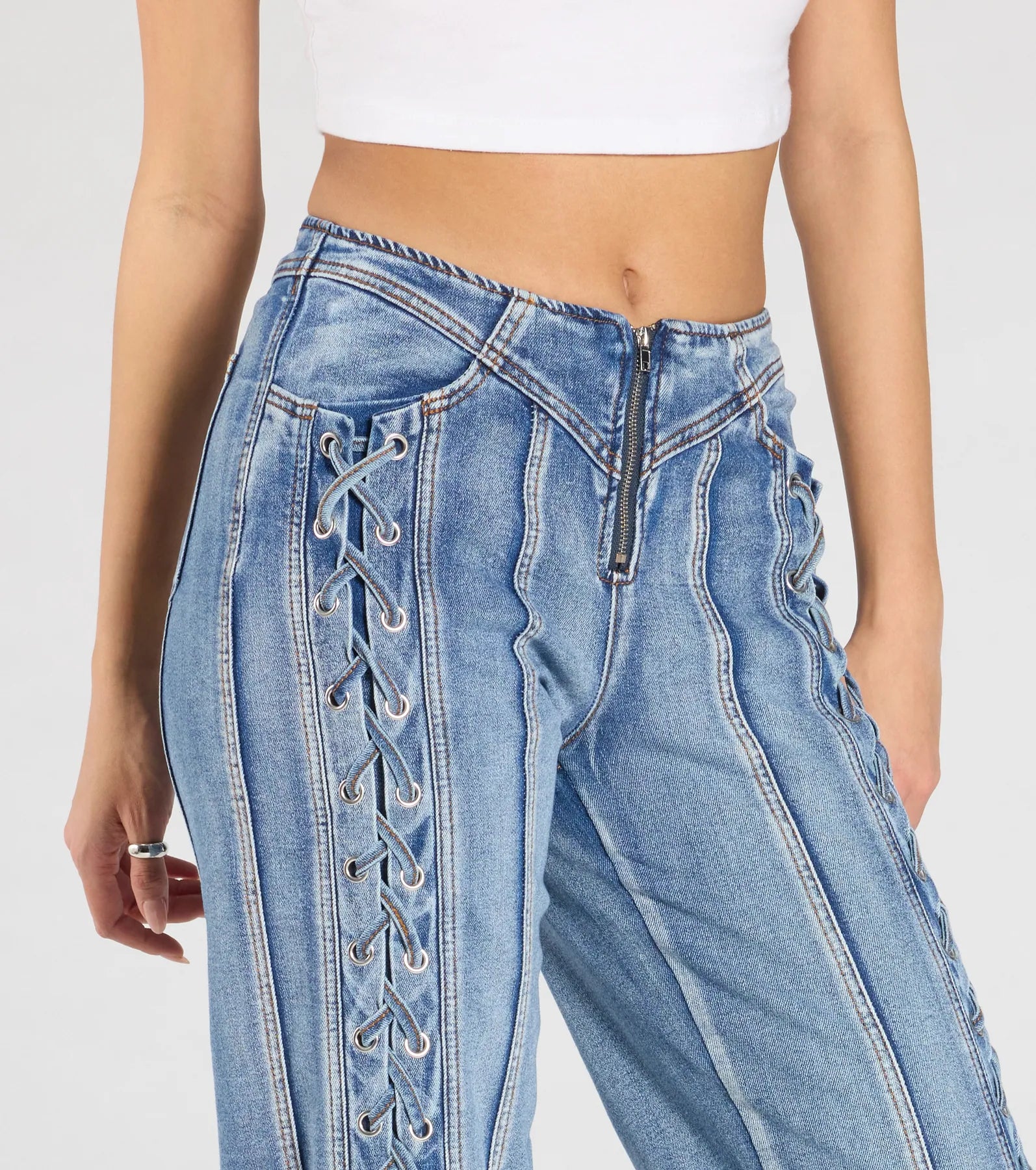 Trendy Club Lace-Up Straight-Leg Jeans - Image 4