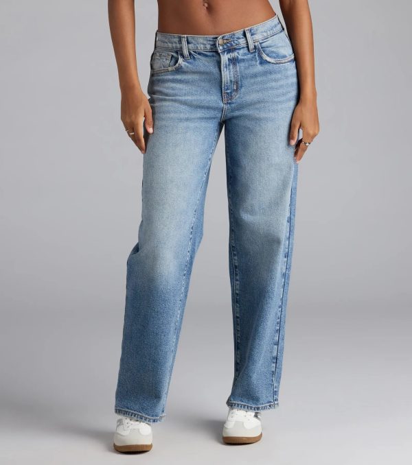 It's Giving Trends Mid-Rise Straight Leg Denim Jeans - Image 3
