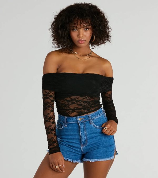 Weekend Fray High Rise Denim Shorts - Image 4