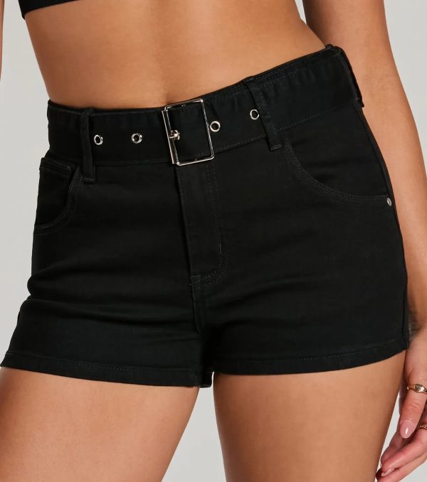 Summer Girlie Mid Rise Belted Denim Shorts - Image 4