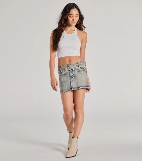 Cute Effect Mid-Rise Belted Denim Mini Skort - Image 5