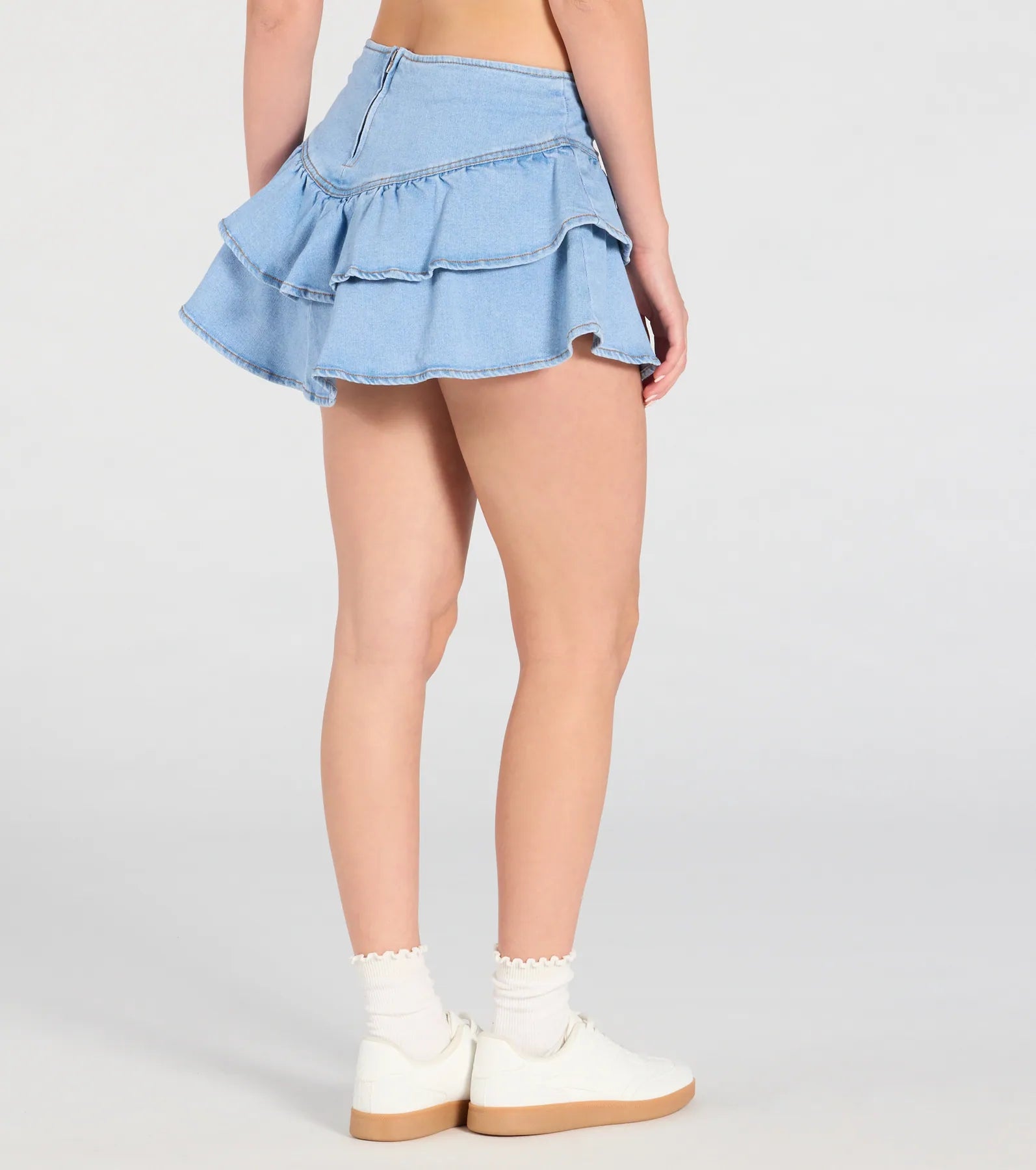 Cute Trendsetter Ruffled Denim Skort - Image 3