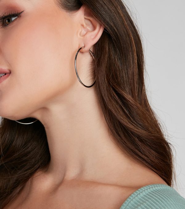 Simply Chic Everyday Hoops - Image 2