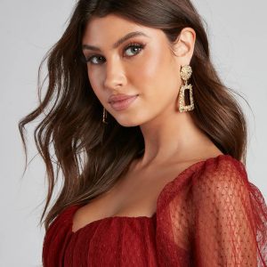 Glam Moment Textured Earrings