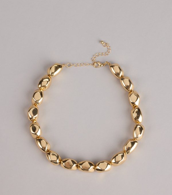 Giving Luxe Statement Beaded Necklace