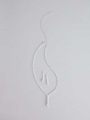 Instant Glam Rhinestone Necklace And Earrings Set