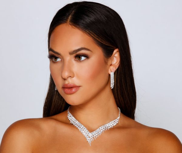 Luxe Beauty Necklace And Earrings Set - Image 4