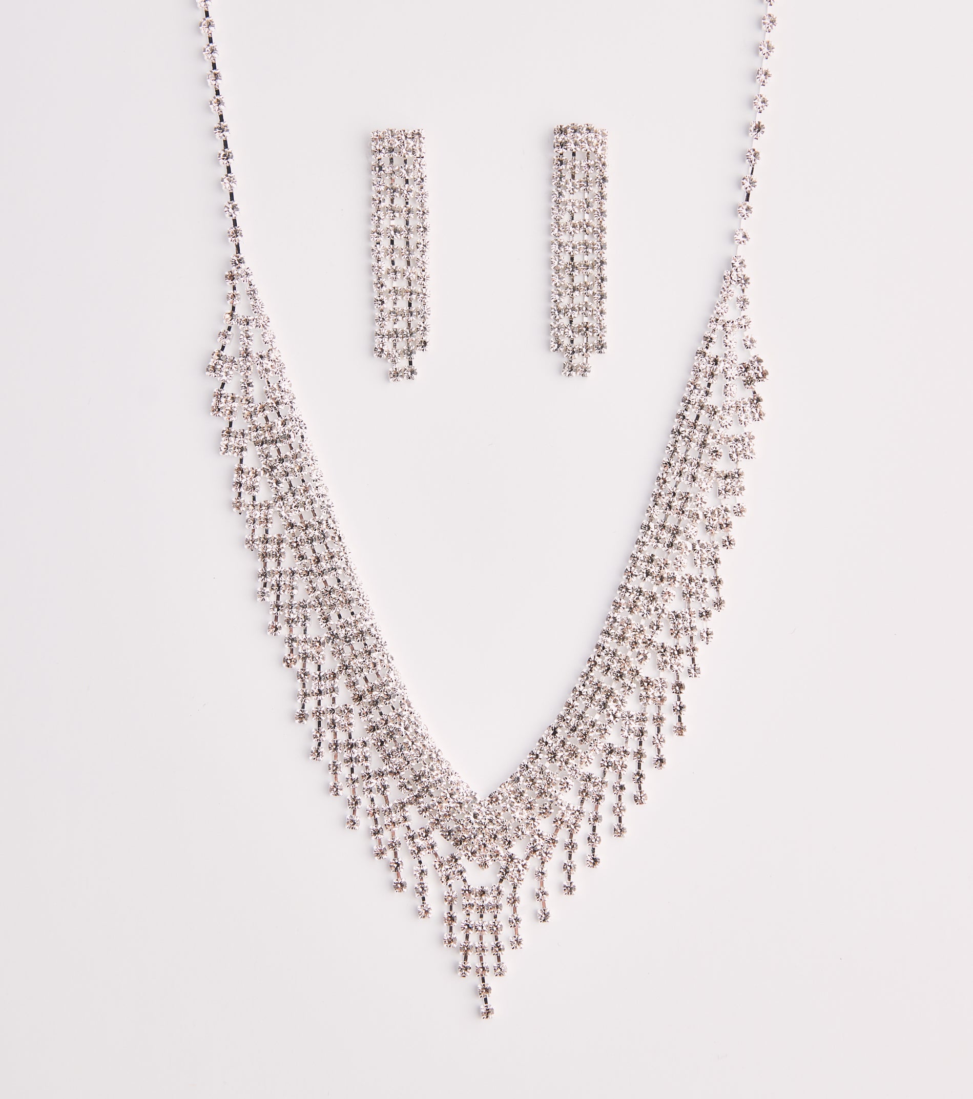 Luxe Beauty Necklace And Earrings Set - Image 2