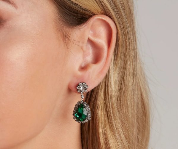 Major Glam Halo Necklace And Earrings - Image 2