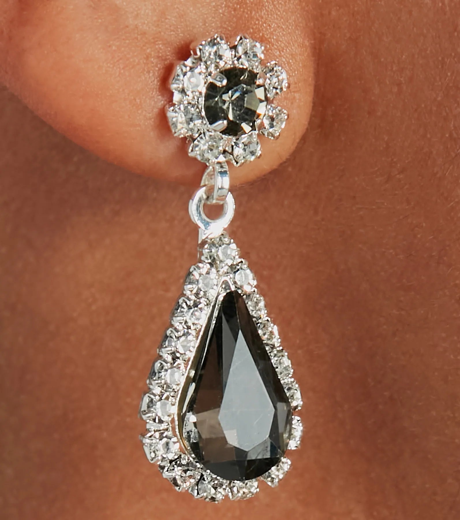 Steal The Show Necklace And Earrings Set - Image 2