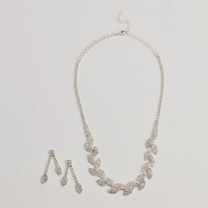 Enchanting Glitz Rhinestone Leaf Necklace Set