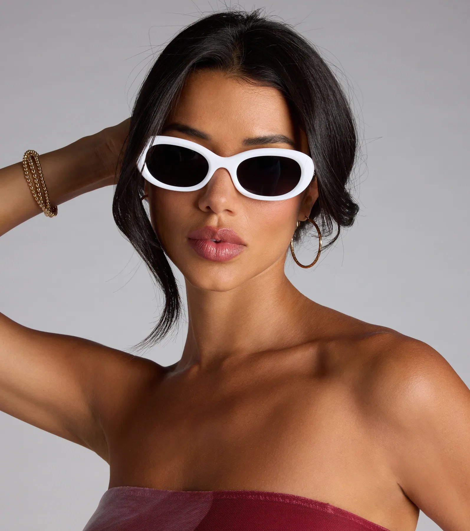 Chic Happens Oval Sunglasses - Image 3