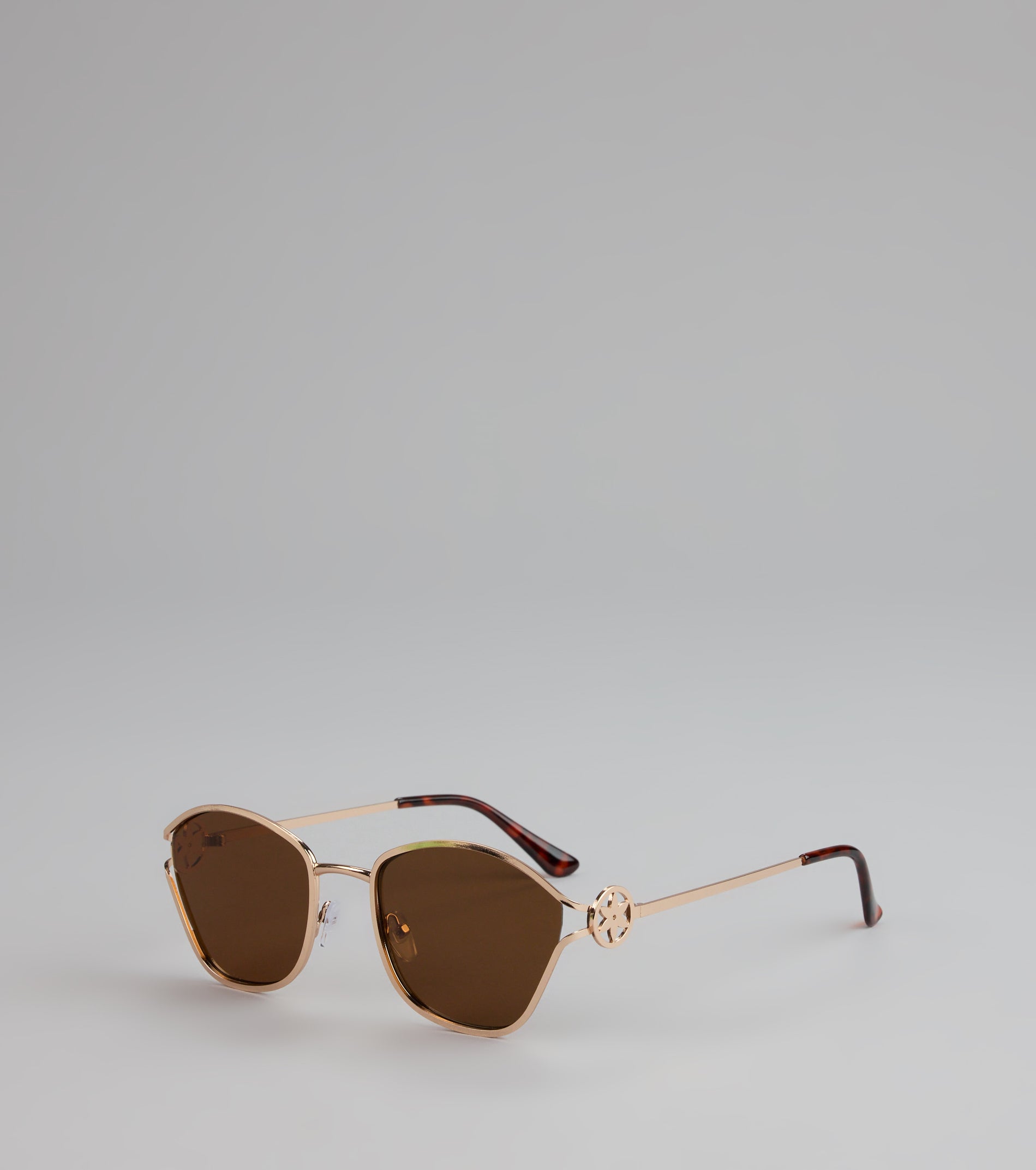 Fresh Pick Flower Detail Sunglasses - Image 8