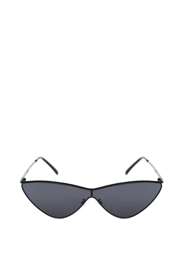 Edgy Cat Eye Sunglasses - Image 2