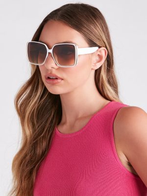 Instantly Fab Oversized Square Sunglasses