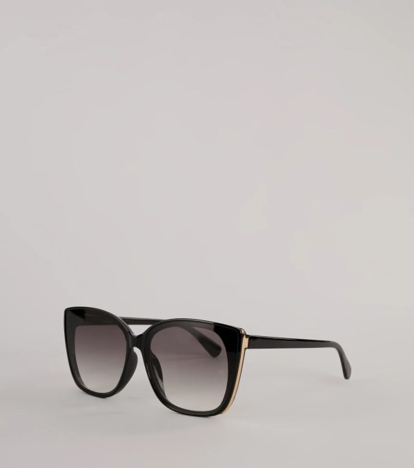 Sleek Trend Oversized Cateye Sunglasses - Image 2