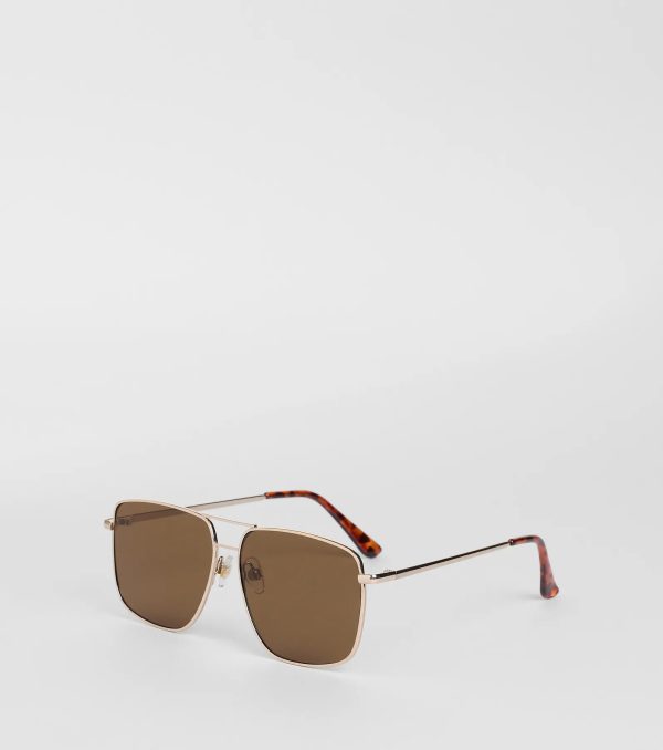 Trendy Sleek Oversized Square Sunglasses - Image 2