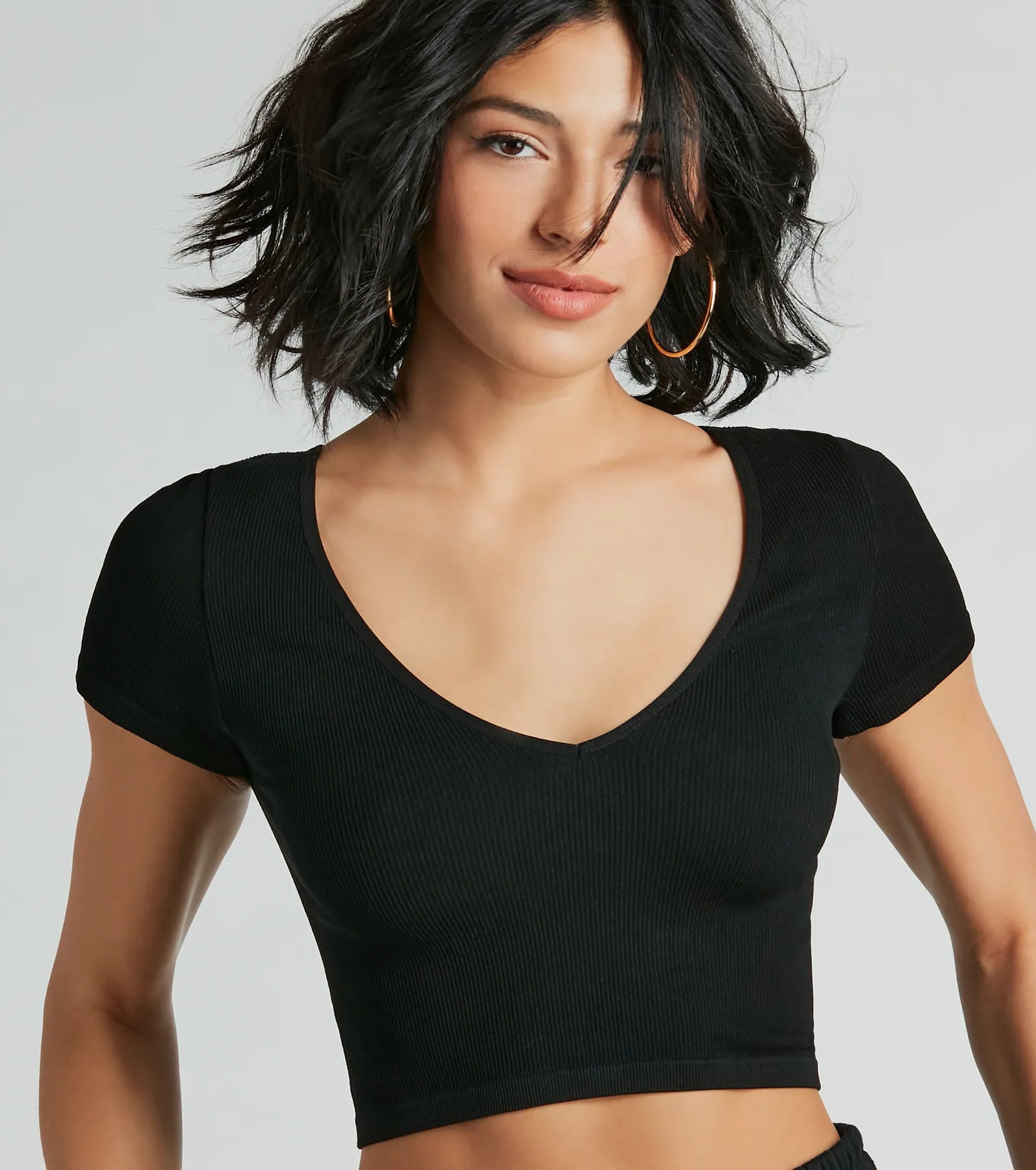 Stylish Essential Short Sleeve Knit Crop Top - Image 8