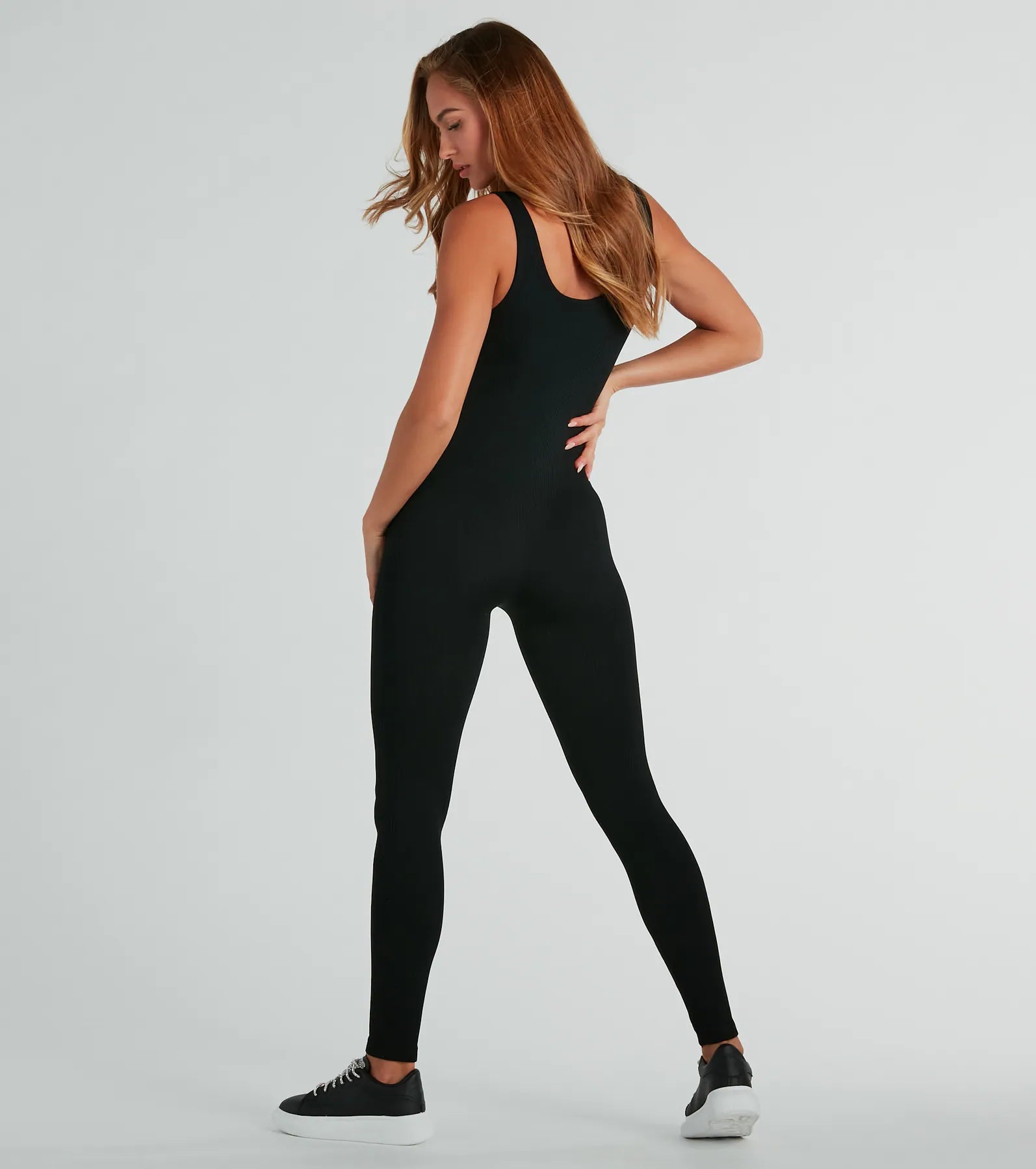 Sleek One-And-Done Seamless Tank Zip-Up Catsuit - Image 3
