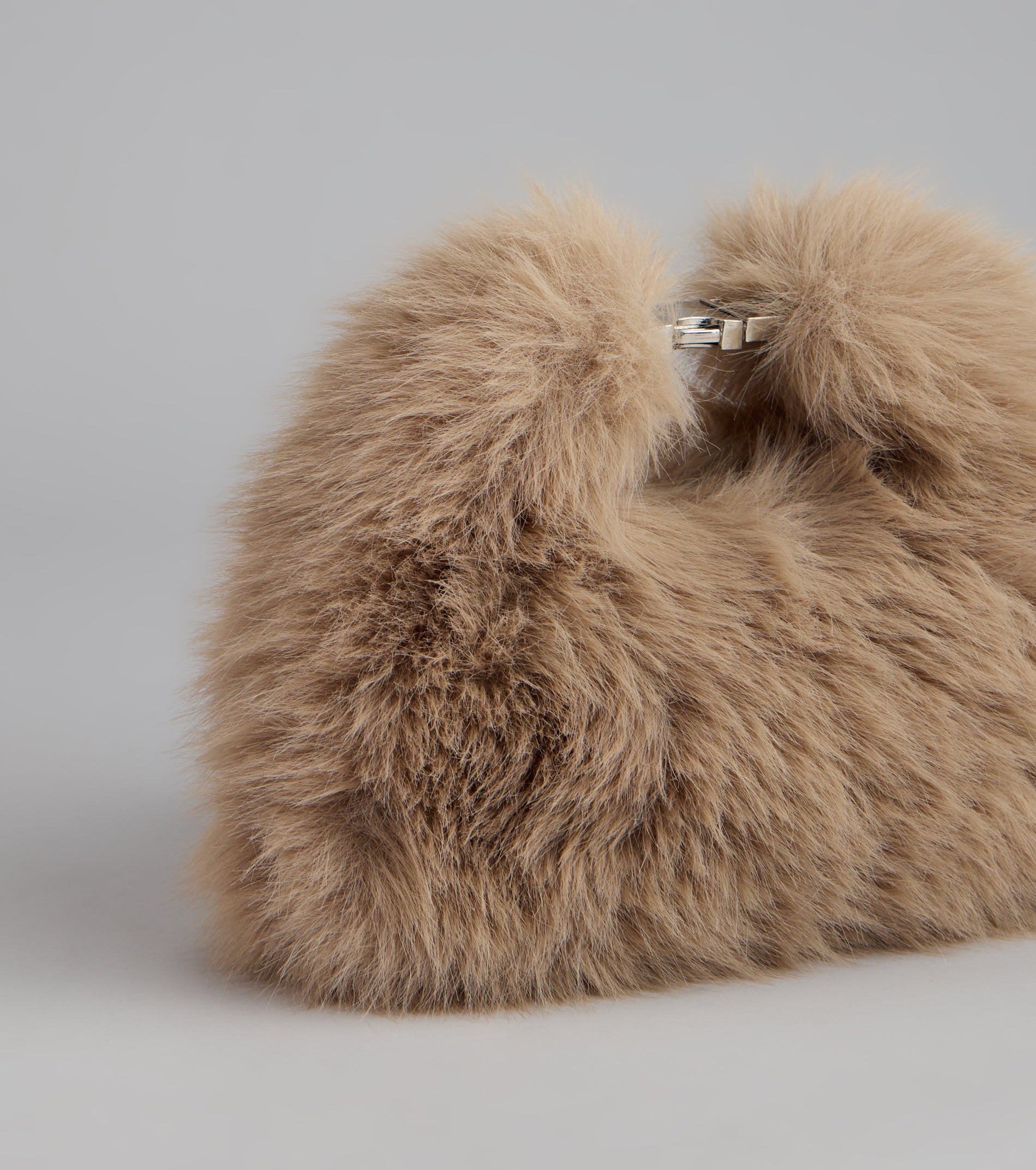 Cloud Nine Faux Fur Bag - Image 3