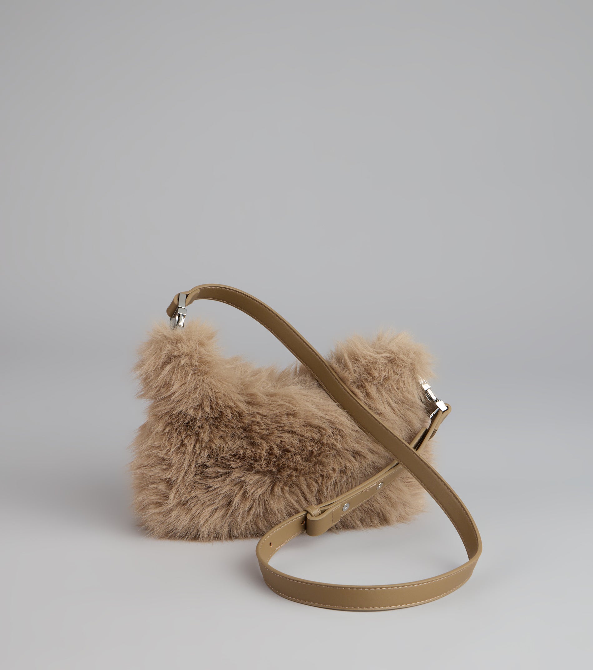 Cloud Nine Faux Fur Bag - Image 4