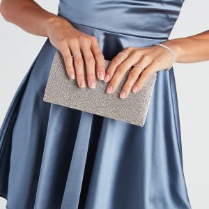 Major Glitz Rhinestone Clutch