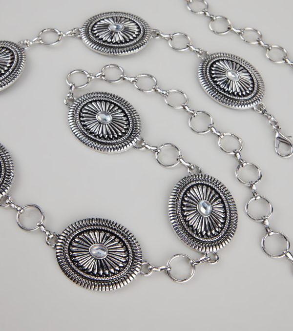 Saddle Chic Oval Concho Chain Belt - Image 2