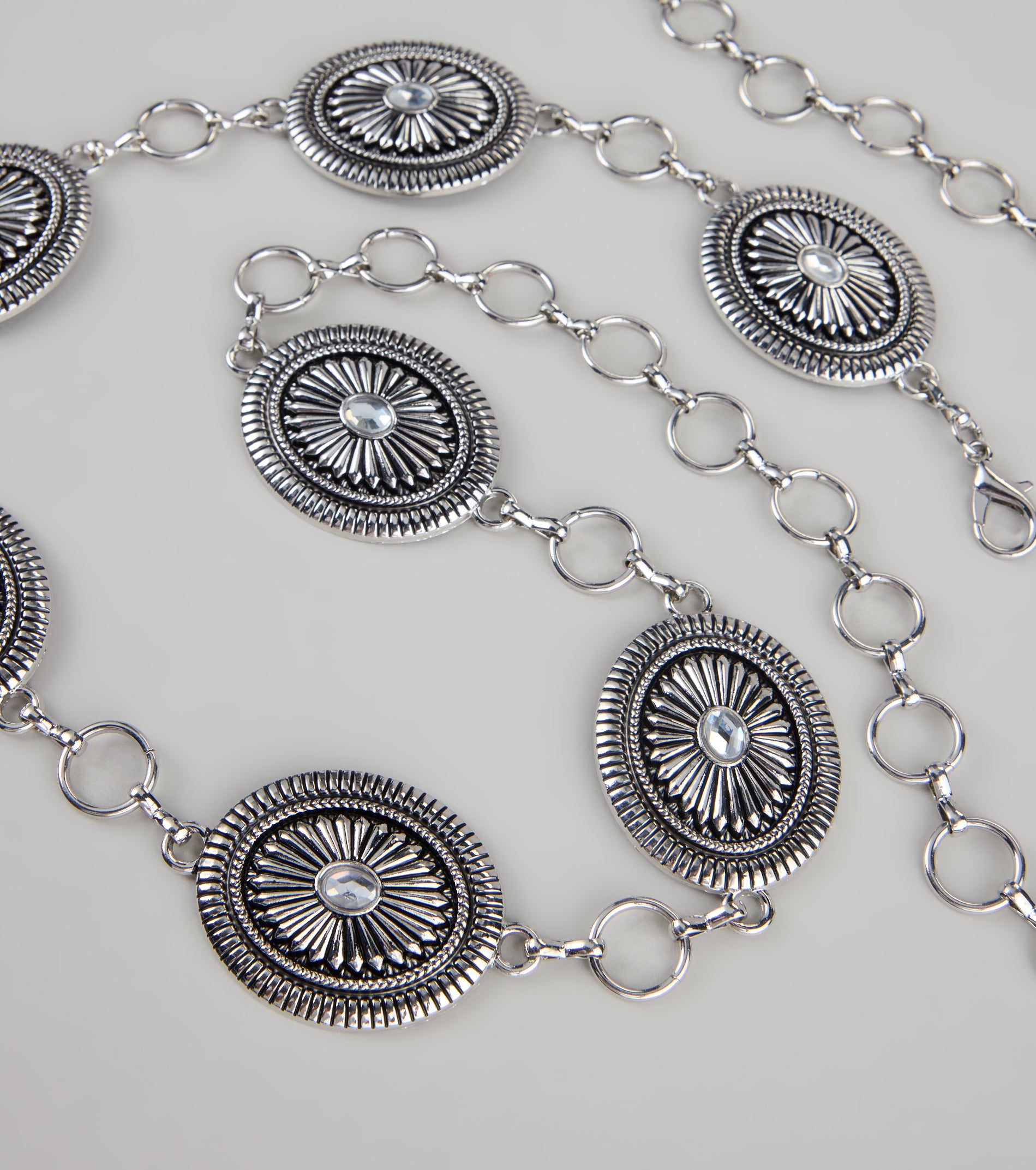 Saddle Chic Oval Concho Chain Belt - Image 2