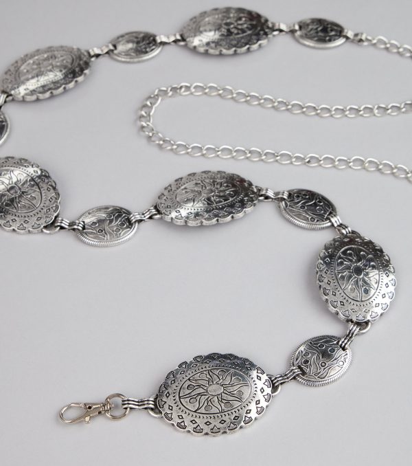 Gilded Elegance Medallion Chain Belt - Image 4