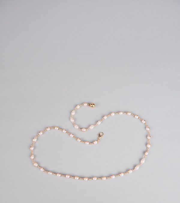 Everyday Elegance Faux Pearl Chain Belt