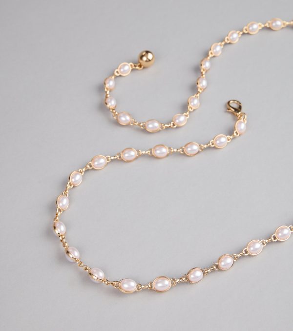 Everyday Elegance Faux Pearl Chain Belt - Image 2