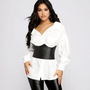 Sleek Faux Leather Corset Belt