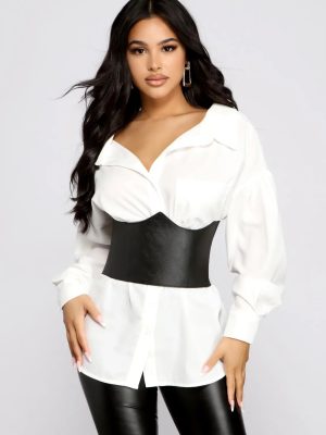 Sleek Faux Leather Corset Belt