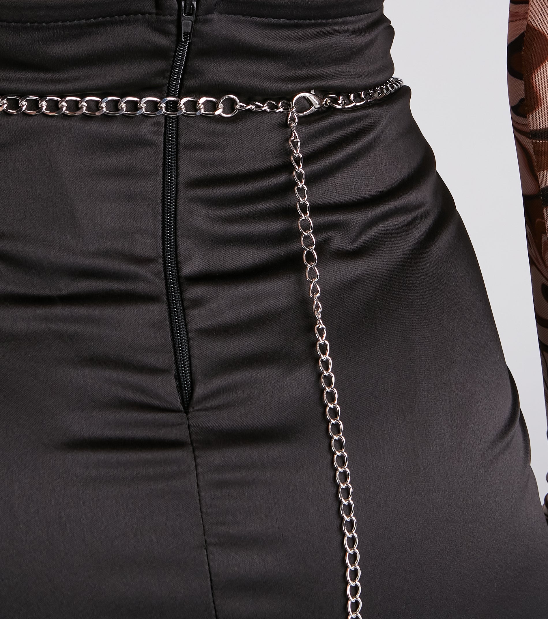 Sweet Layers O-Ring Chain Belt - Image 3