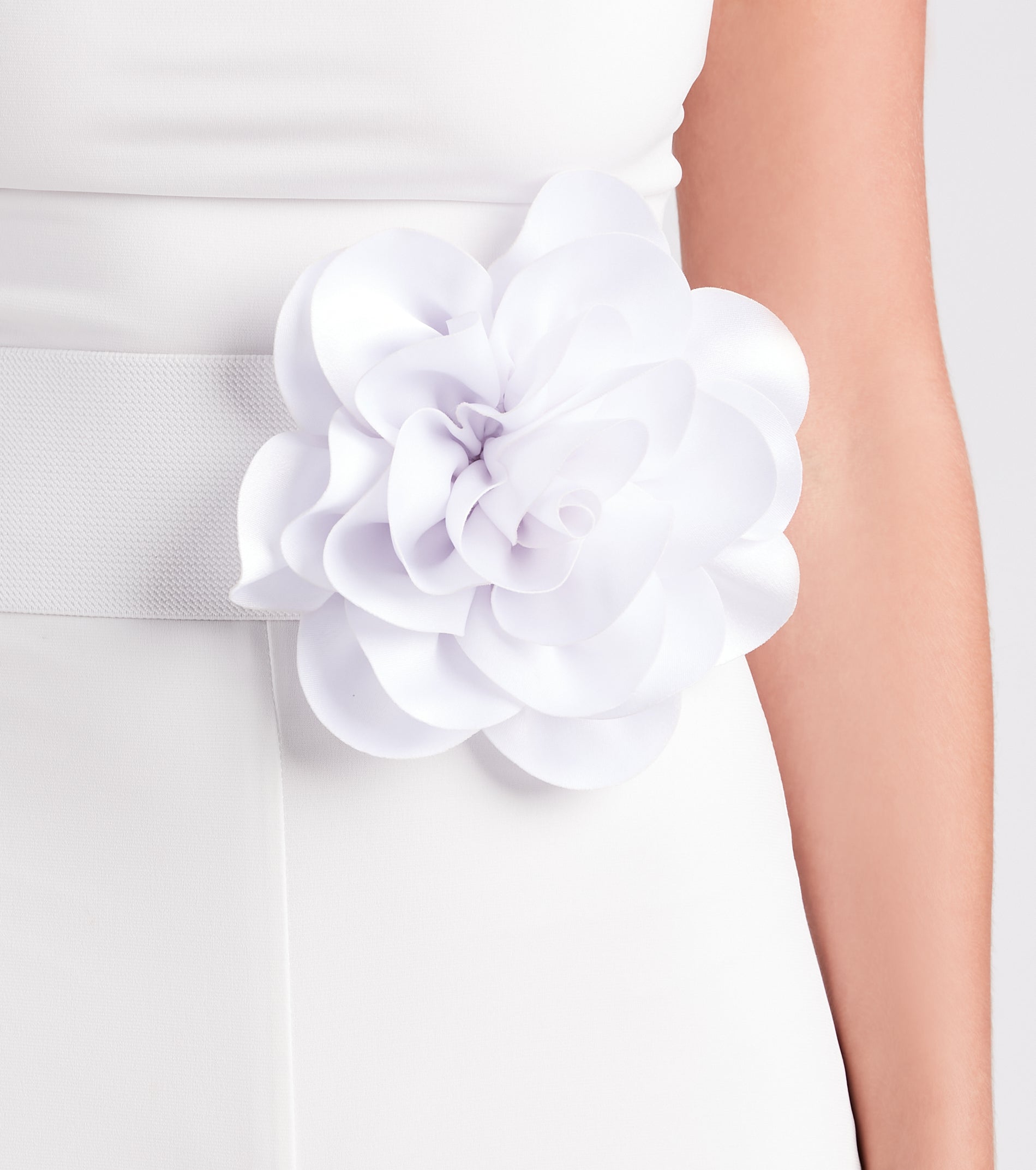 Sweet Allure Rose Statement Stretch Belt - Image 2