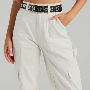 All The Trendy Vibes Heart Detail Belt