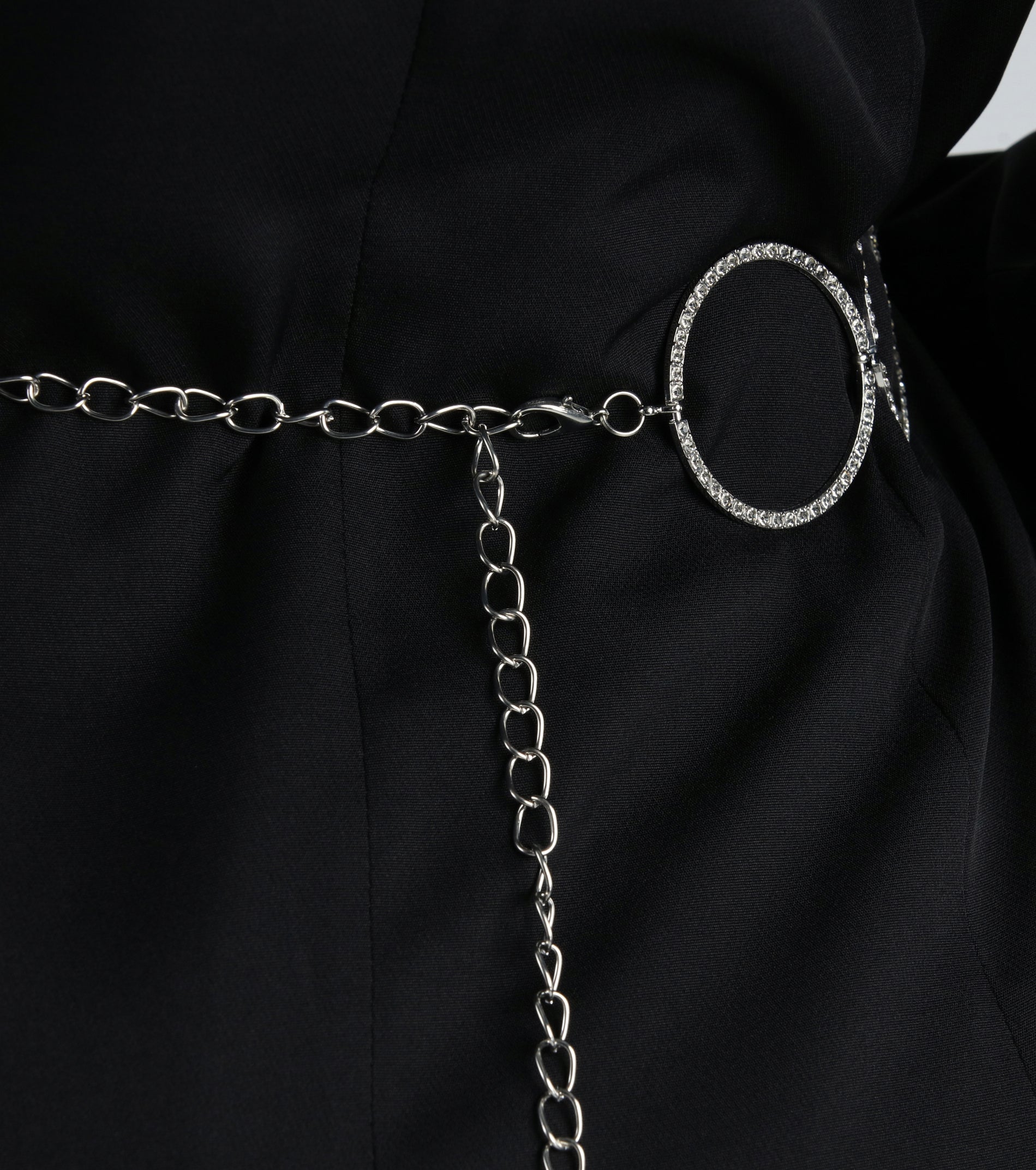 Trendy Glitz Rhinestone O-Ring Chain Belt - Image 6