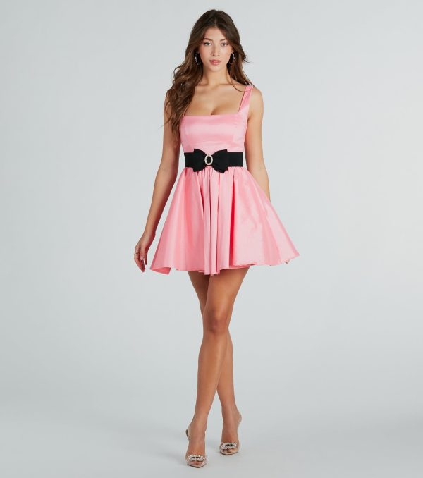 Posh Perfection Rhinestone Bow Stretch Belt - Image 2