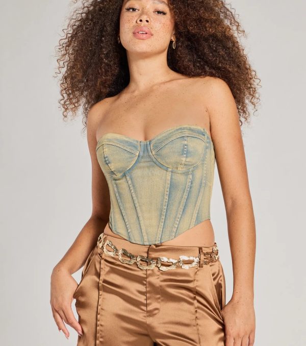 Boldly Chic Abstract Hammered Metal Chain Belt - Image 3