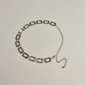 Sleek Trendsetter Textured Chain Belt