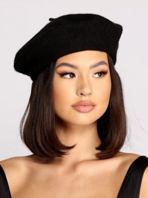 The Classic Wool Beret